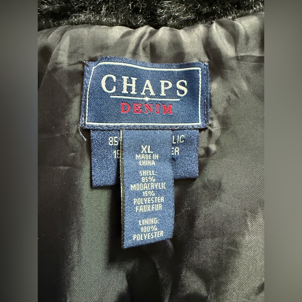 Chaps Black Faux Fur Vest size XL in good used condition - Picture 3 of 4